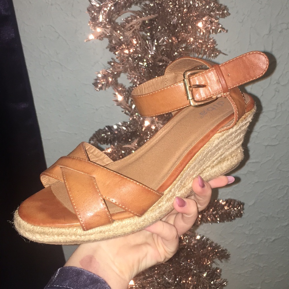 women's wedges!